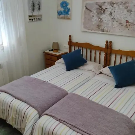 Spacious House With Garden In - Family-friendly Touro