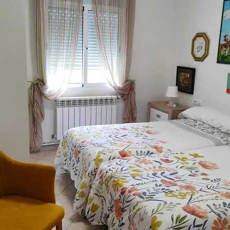 Spacious House With Garden In - Family-friendly Touro