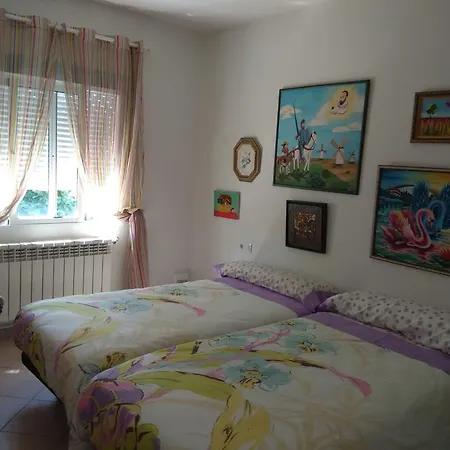 Spacious House With Garden In - Family-friendly Tatil Evi Touro
