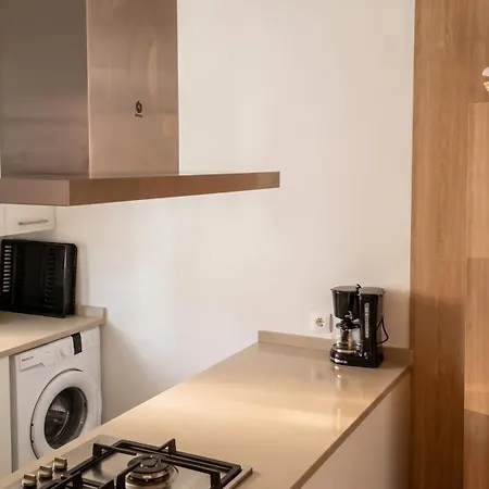 Tatil Evi Spacious House With Garden In - Family-friendly *