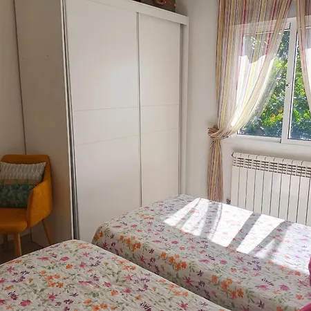 Tatil Evi Spacious House With Garden In - Family-friendly Touro