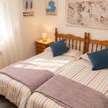 Spacious House With Garden In - Family-friendly * Touro