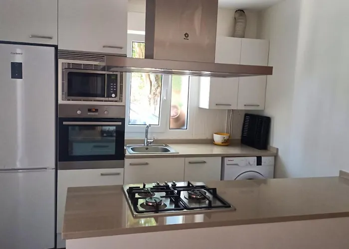 Spacious House With Garden In - Family-friendly 別荘 *