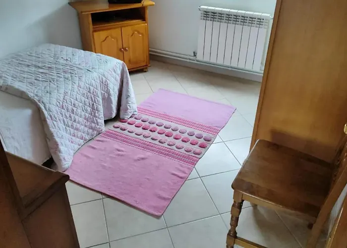 別荘 Spacious House With Garden In - Family-friendly *