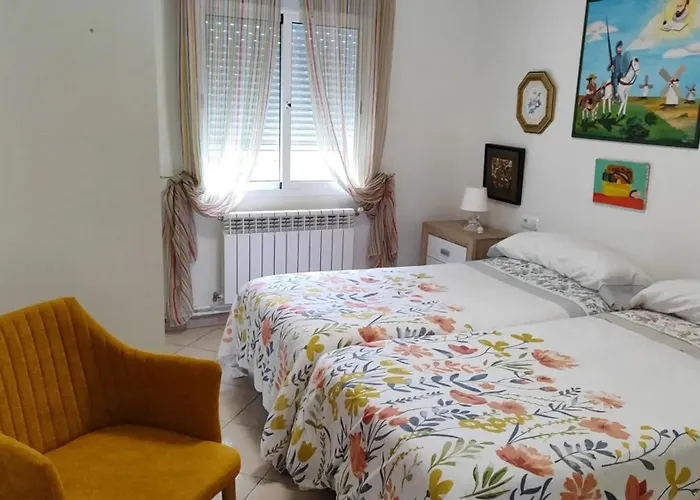 Spacious House With Garden In - Family-friendly Touro